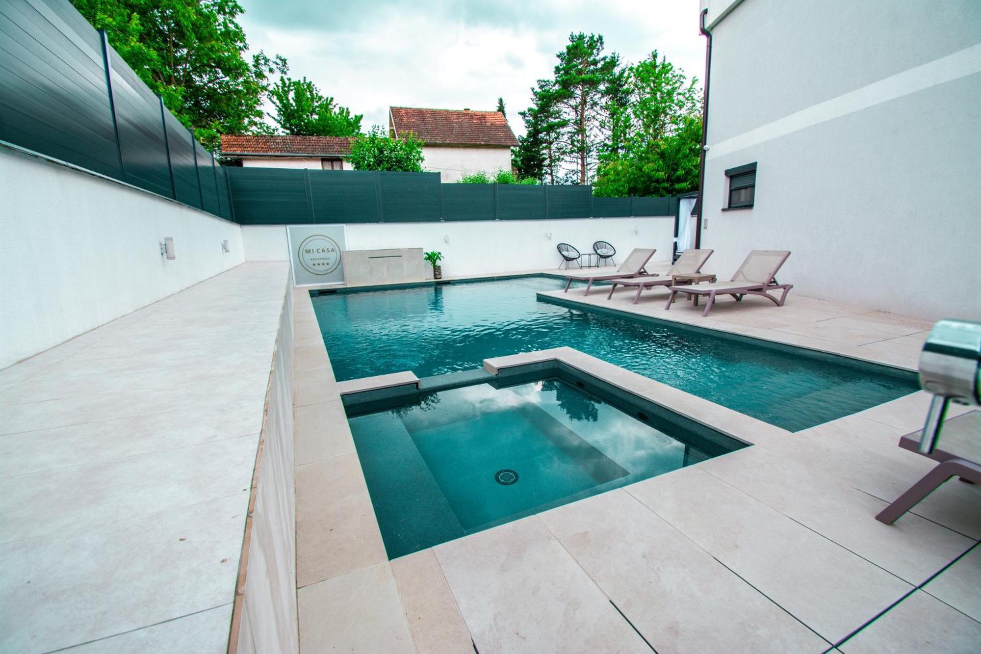 Mi Casa Villa Rednek Kültér fotó
